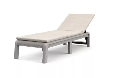 Keter Atlas cappuccino napozóágy párnával