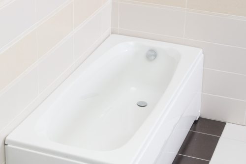 Favorit LUCIA szaniter akril kád - előlappal - oldallappal - állvánnyal - 140 x 70 cm