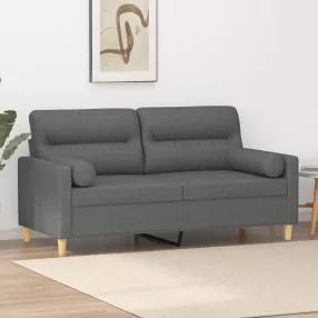   2 személyes sötétszürke szövet kanapé díszpárnákkal 140 cm