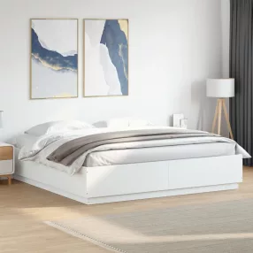 fehér szerelt fa ágykeret LED-del 200 x 200 cm