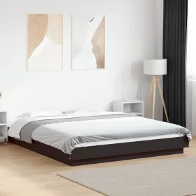 fekete szerelt fa ágykeret LED-világítással 150 x 200 cm