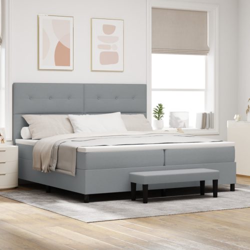 Boxspring ágy matraccal és padal világosszürke 200x200 cm szövet