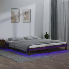 mézbarna tömör fa ágykeret LED-ekkel 200 x 200 cm