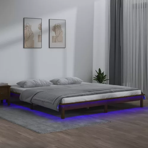 mézbarna tömör fa ágykeret LED-ekkel 200 x 200 cm